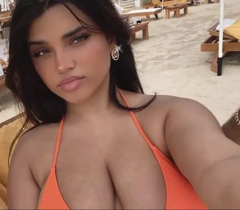 Feel free to share anything of Simran if you’ve got shit 😈 Feel free to share anything of Simran if you’ve got shit 😈