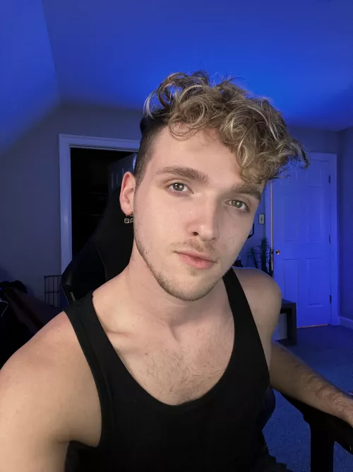 Feelin blue ๐๐ Feelin blue ๐๐