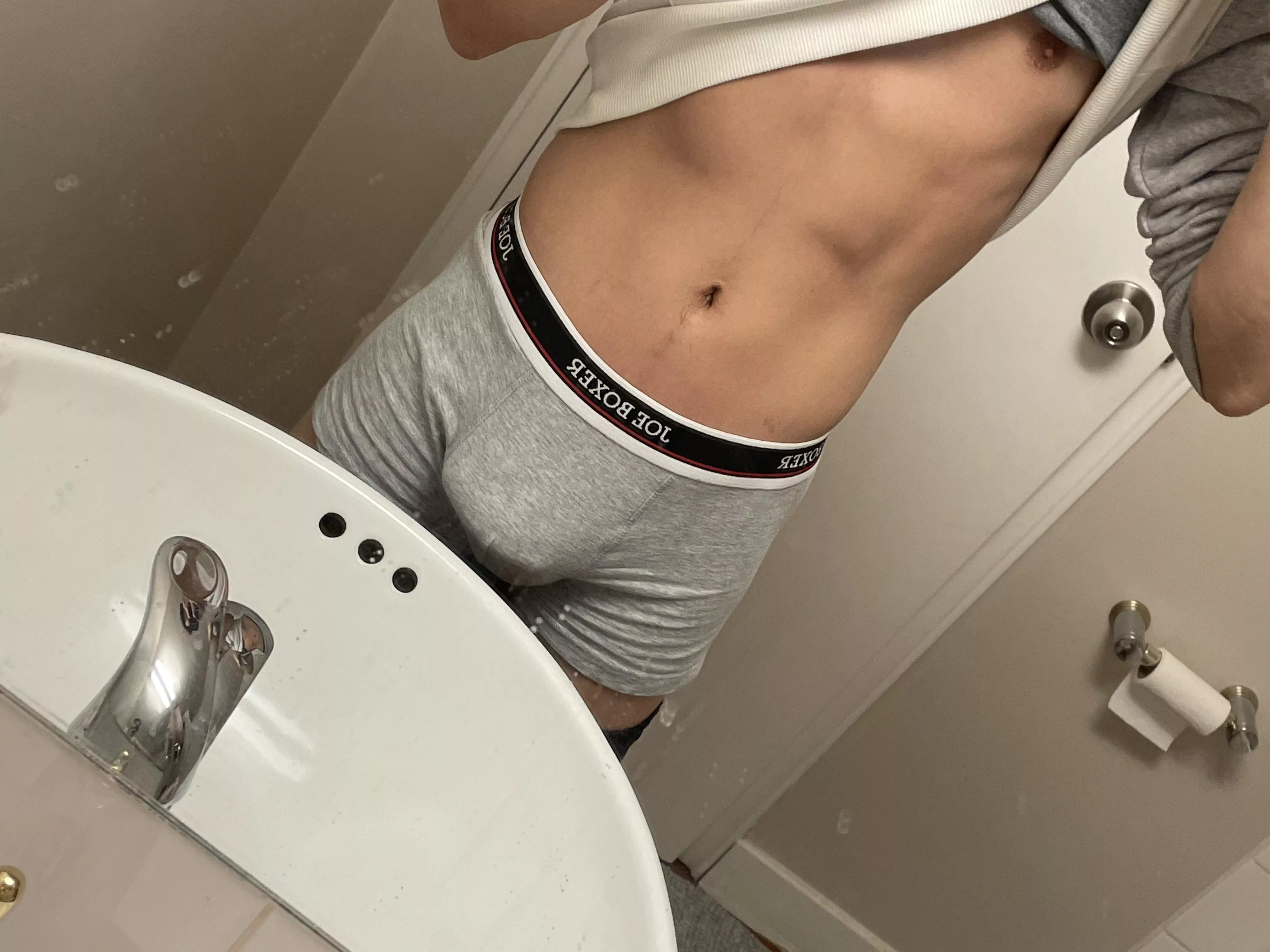 Feelin something 🥰