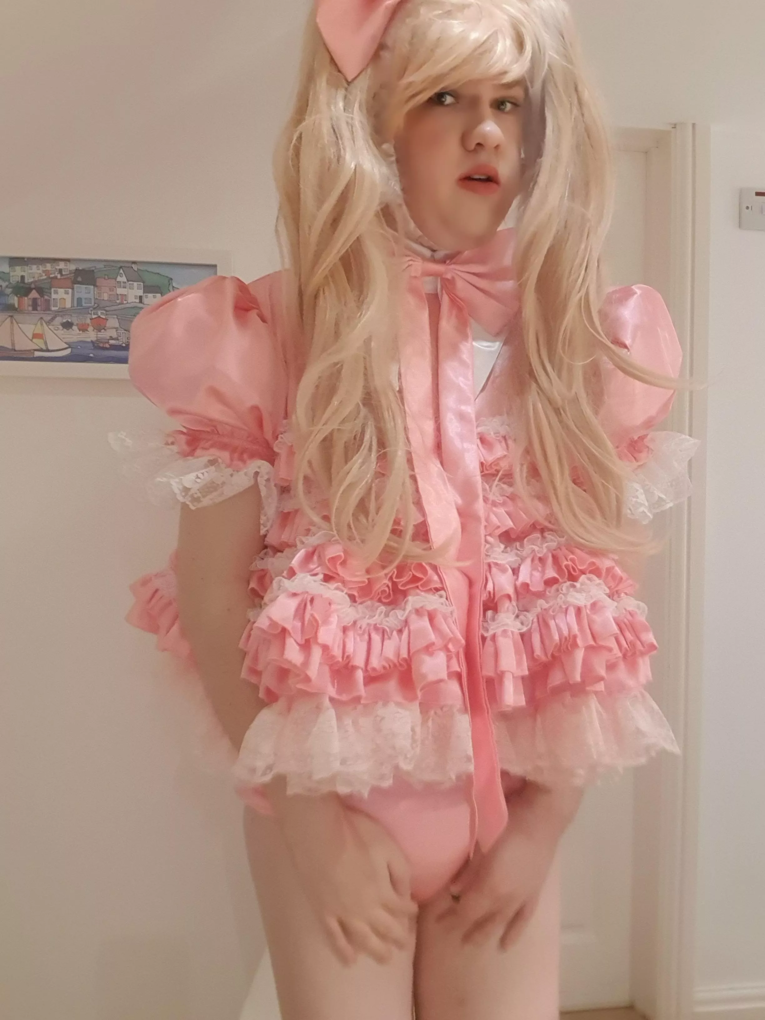 Feeling amazing after getting a chance to try this on properly! Looking for compliments and gentle humiliation only please haha 😅 Feeling amazing after getting a chance to try this on properly! Looking for compliments and gentle humiliation only please haha 😅