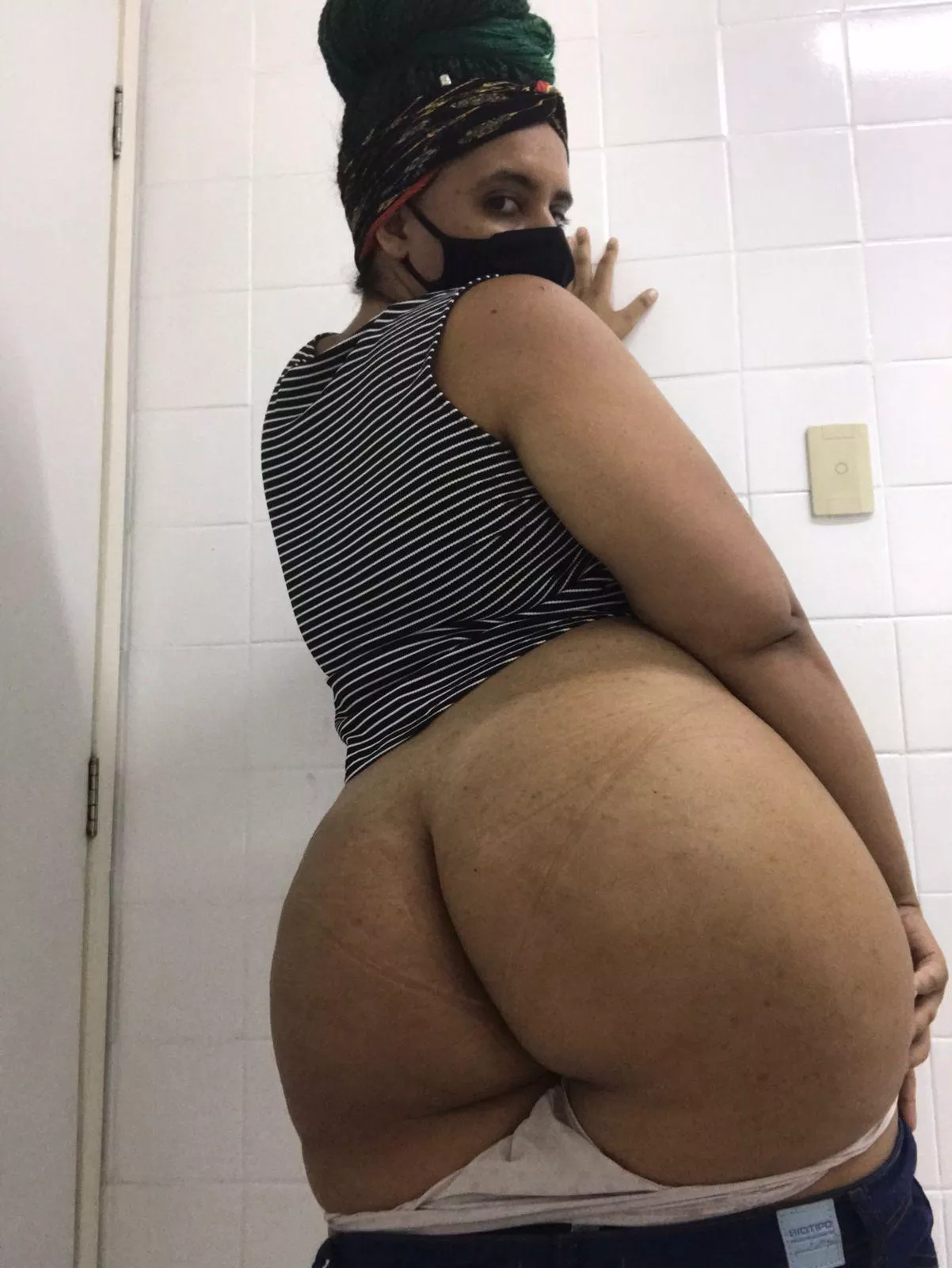 Feeling bored at work, do I deserve some fun? Feeling bored at work, do I deserve some fun?