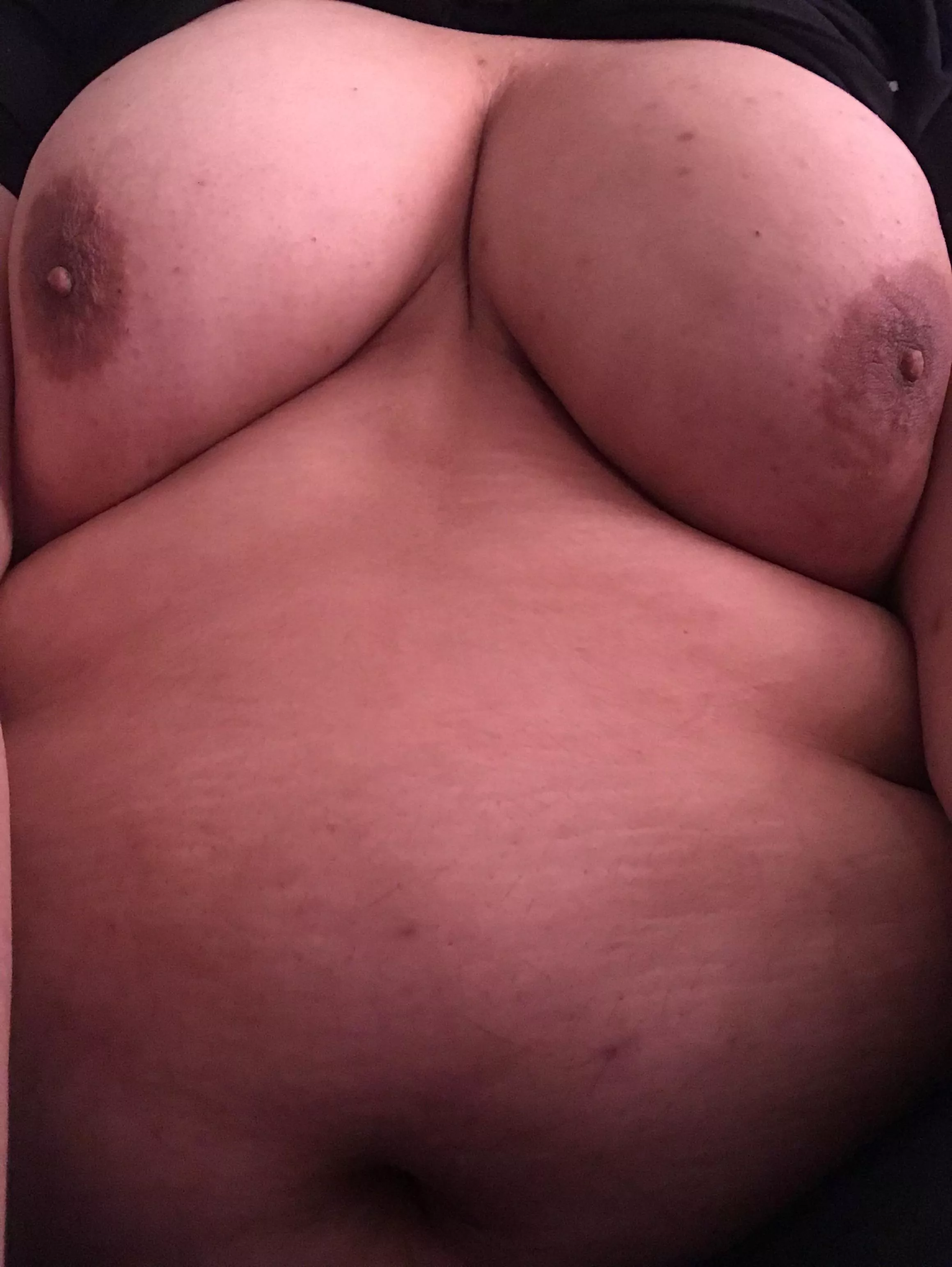 Feeling cold today, wish I had cuddles 😩