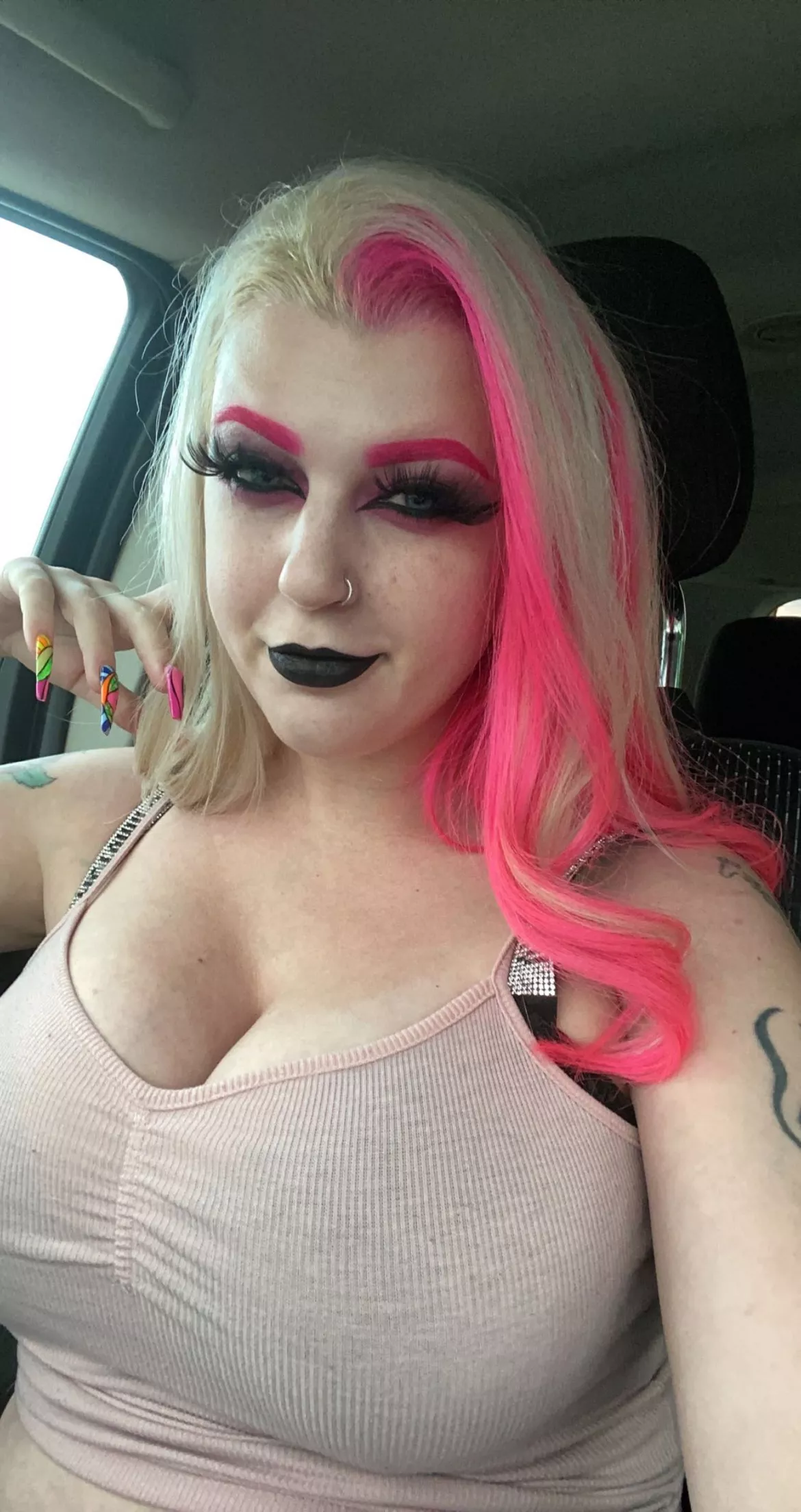 Feeling cute XO Feeling cute XO