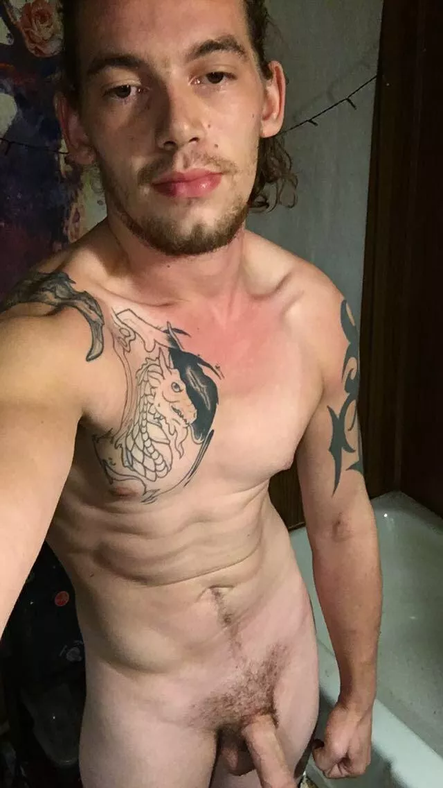 Feeling good about myself what would u rate me 1-10 Feeling good about myself what would u rate me 1-10