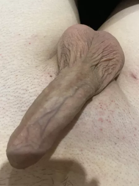 Feeling horny π€€