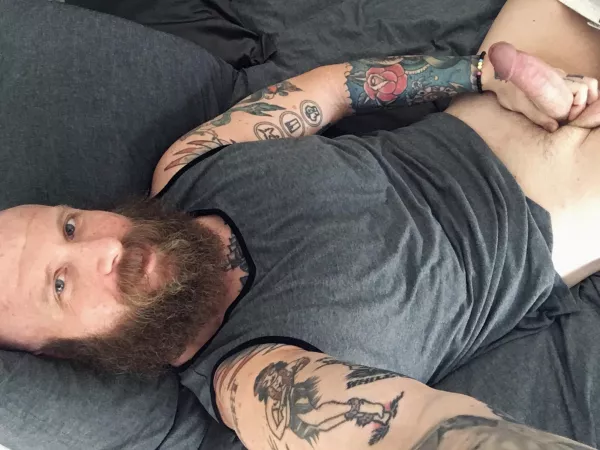 Feeling horny this morning, how about you? Feeling horny this morning, how about you?