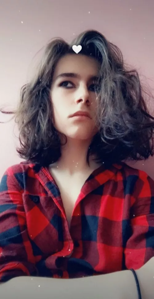 Feeling irrevocably bored so.. heyy!