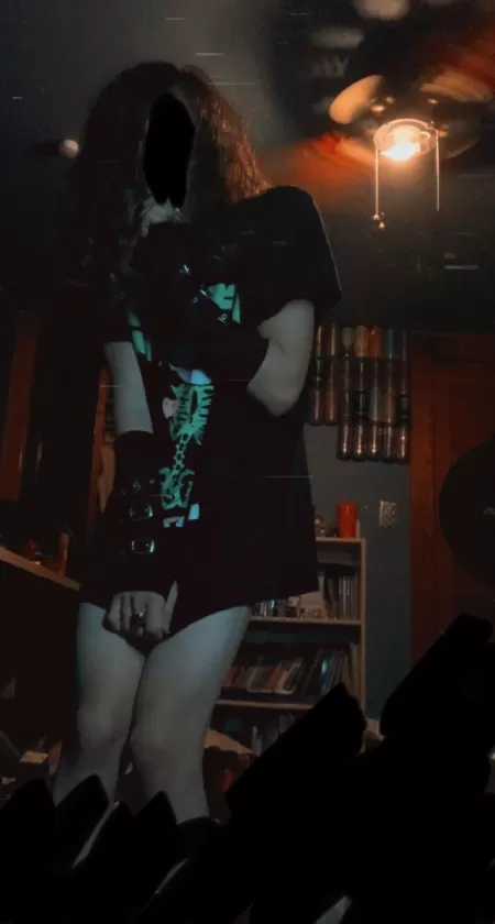 Feeling like absolute sh1t but felt kinda cute for some reason and for the love of fvck I don’t want to deal with any creeps rn. Feeling like absolute sh1t but felt kinda cute for some reason and for the love of fvck I don’t want to deal with any creeps rn.