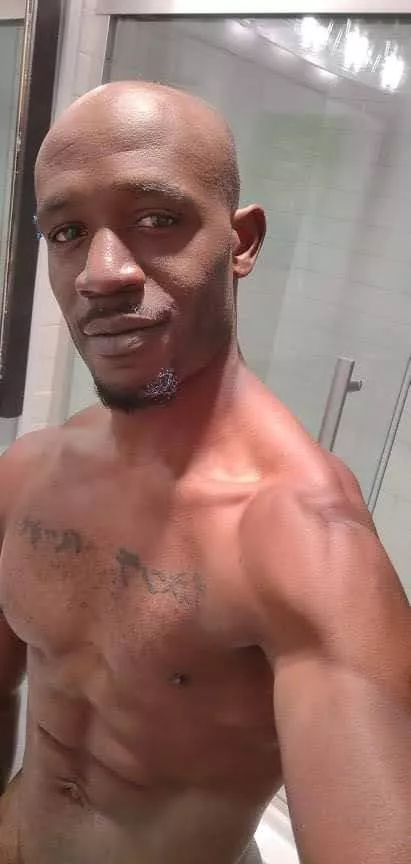 Feeling (m)yself with this lighting