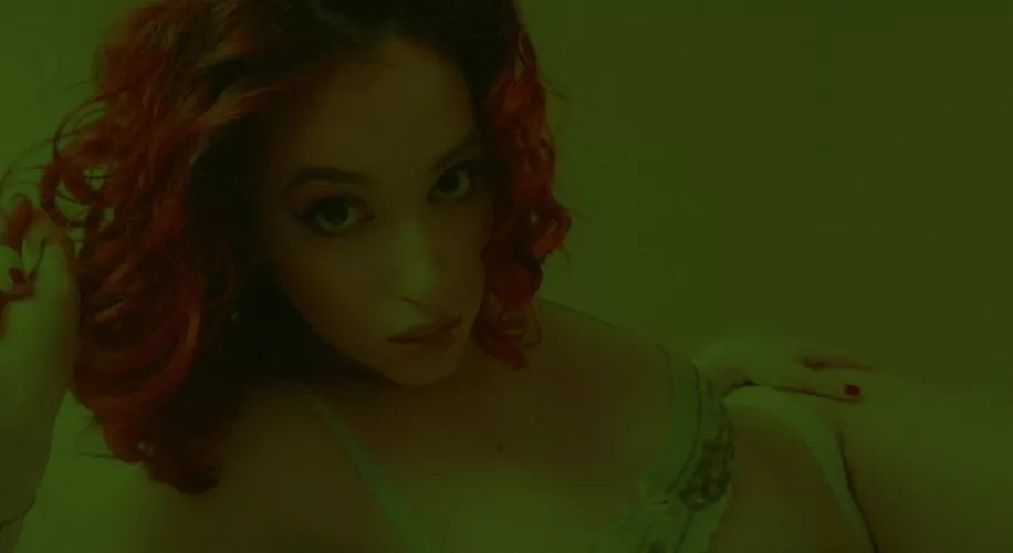 Feeling naughty today (please no boys) 🙈