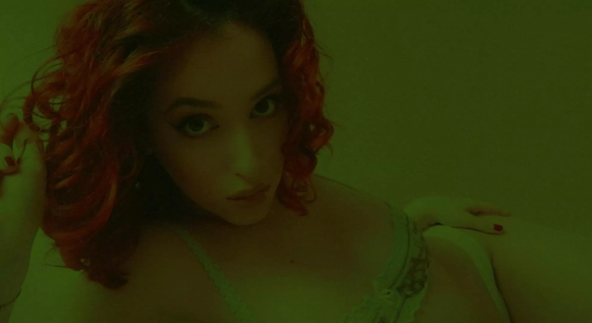 Feeling naughty today (please no boys) 🙈