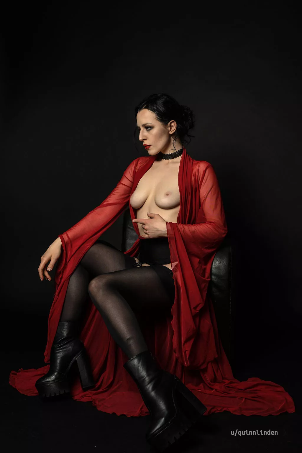 Feeling sexy in this outfit Feeling sexy in this outfit