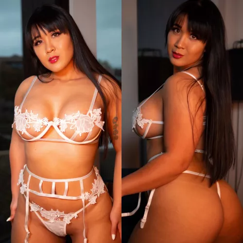 Feeling sexy in white.