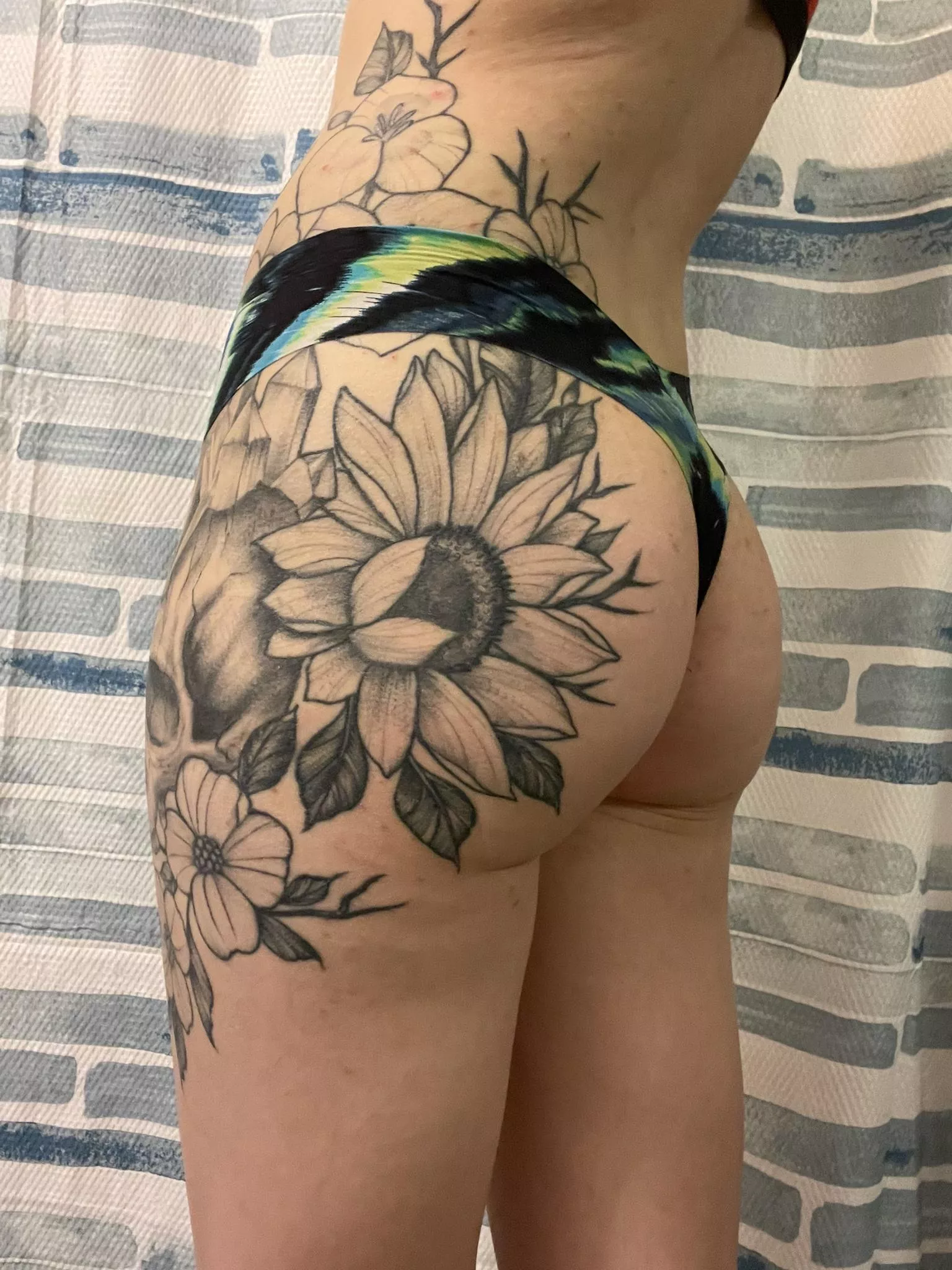 Feeling sexy tonight so I thought I’d show some ass