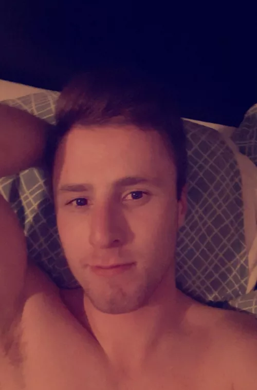 Feeling tired this monday๐ Feeling tired this monday๐