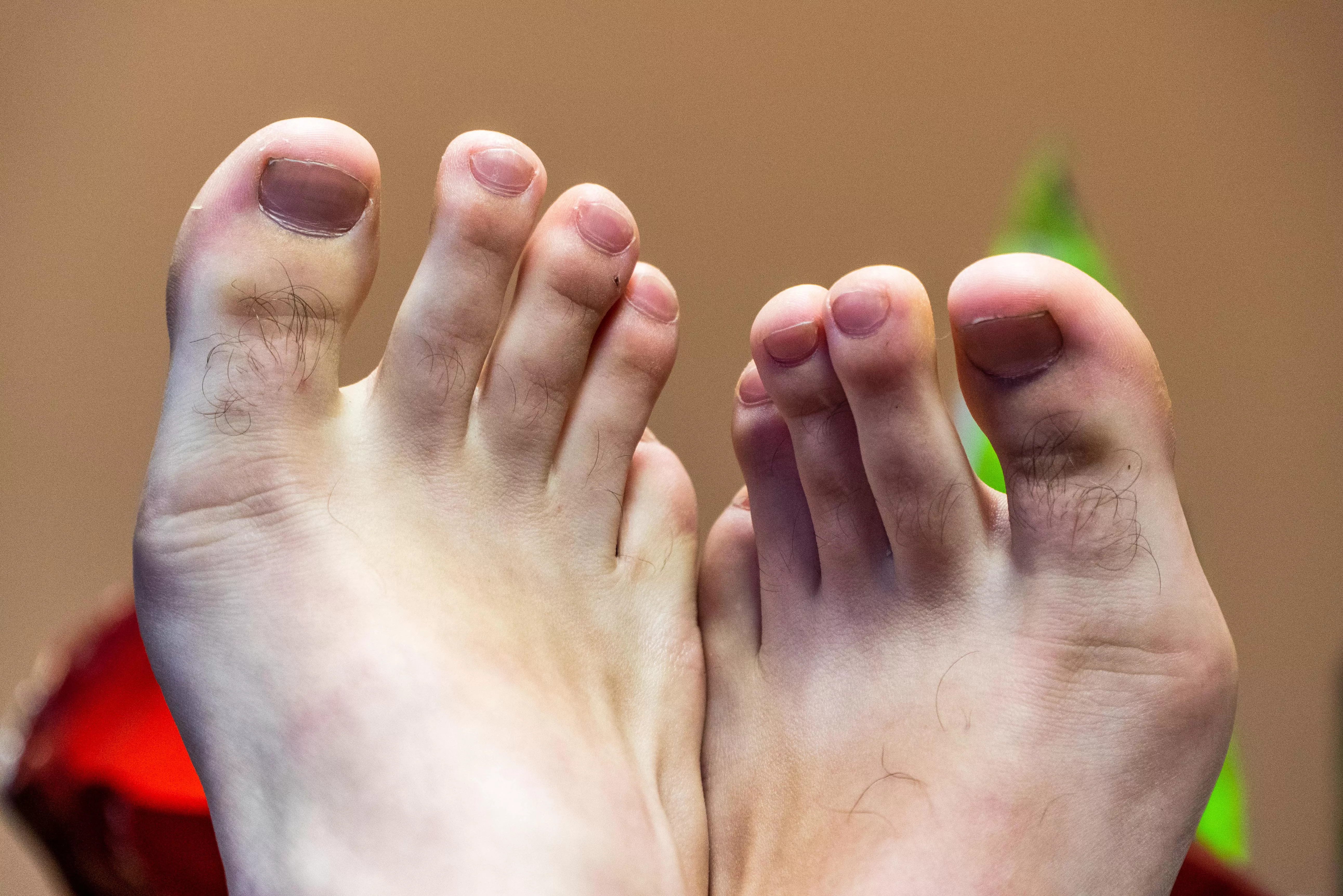 Feels like a toes kind of a day today