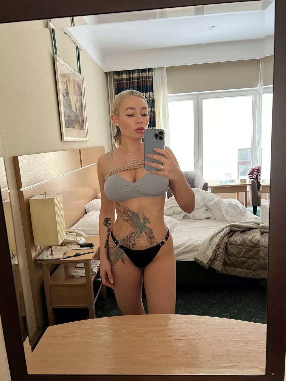 Feels like you have a boner now😈