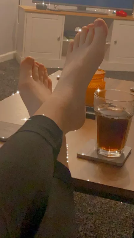 Feet people where you at🦶❤️ Feet people where you at🦶❤️