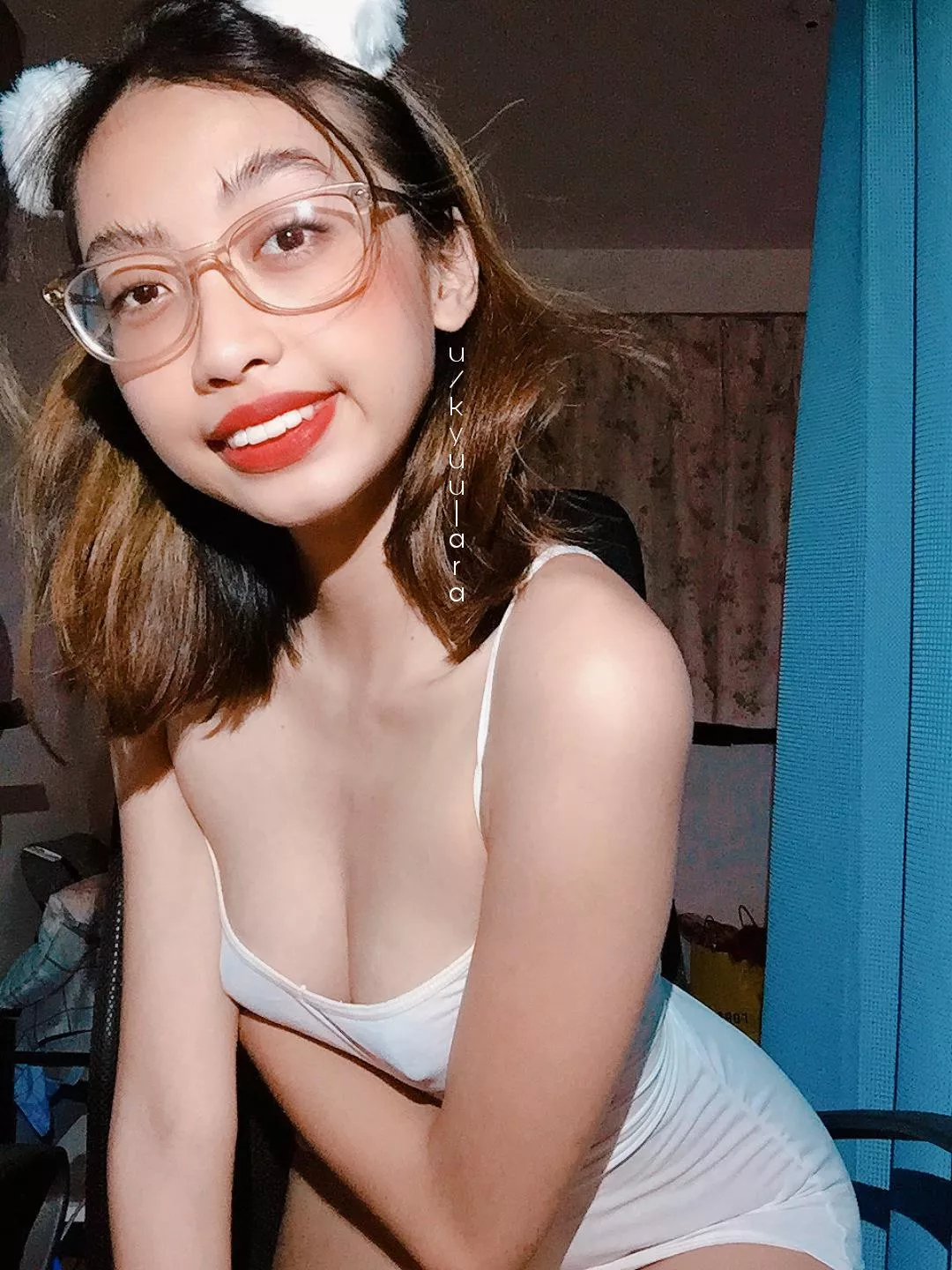 felt cute this morning (f) felt cute this morning (f)