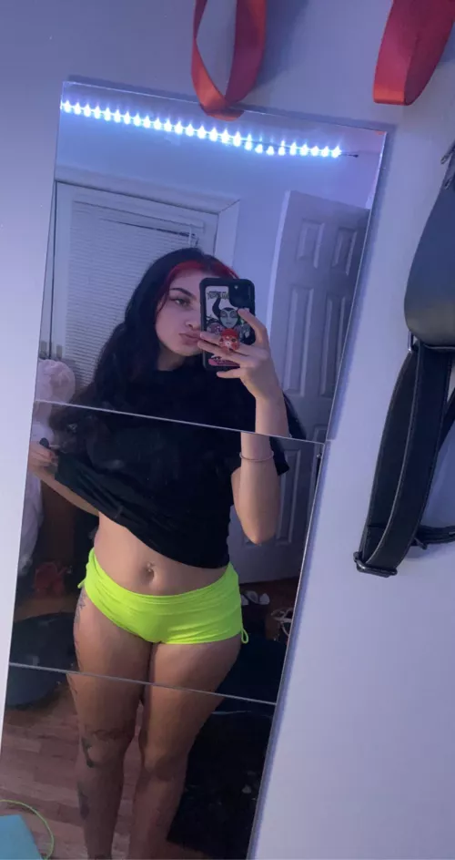 Felt extra sexy in this 🥰 Felt extra sexy in this 🥰