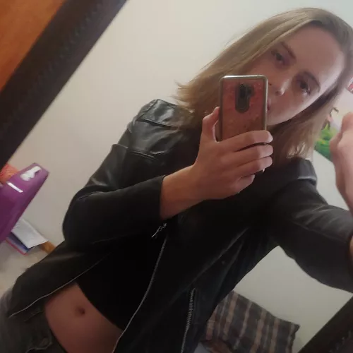 Felt kinda hot in this picture π Felt kinda hot in this picture π