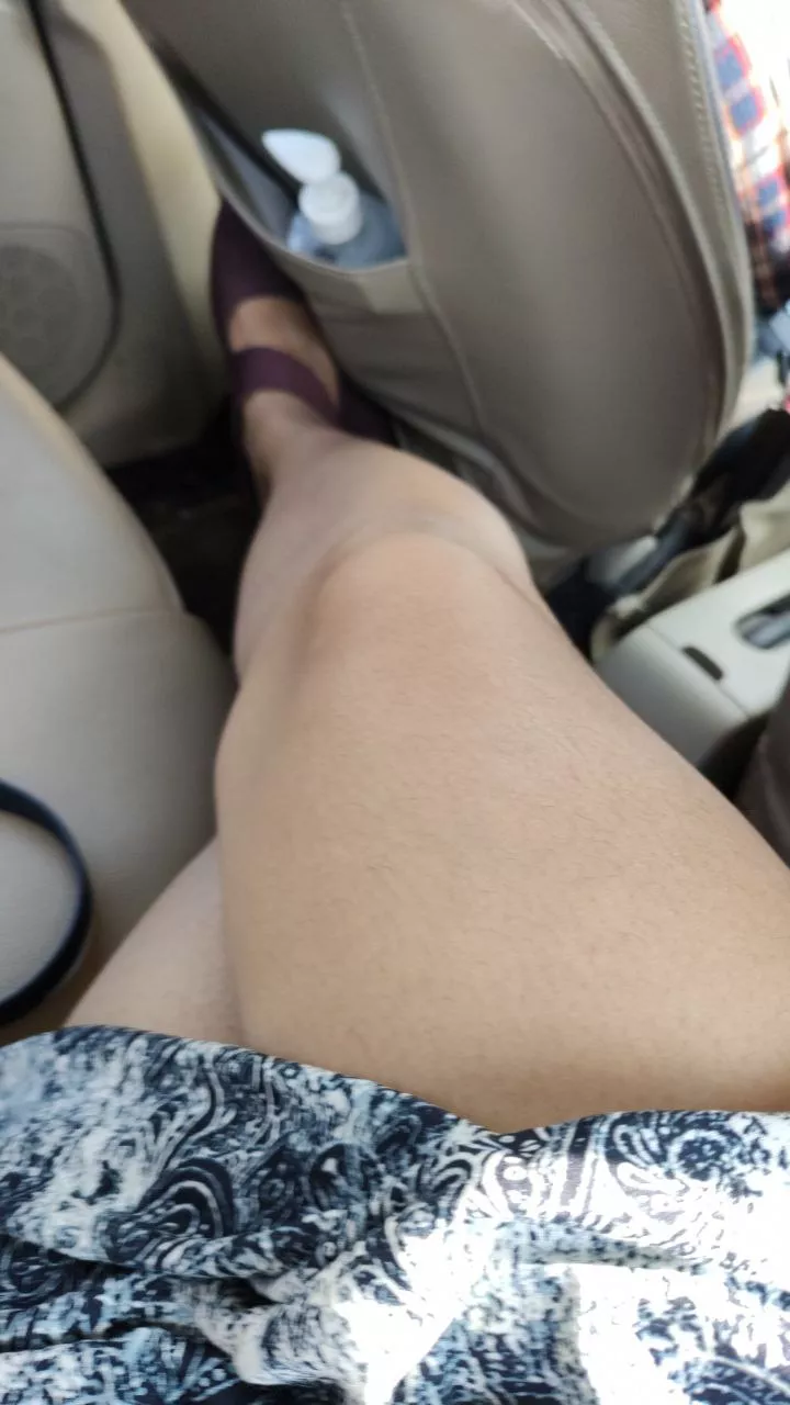 Felt like showing off my legs today! Felt like showing off my legs today!