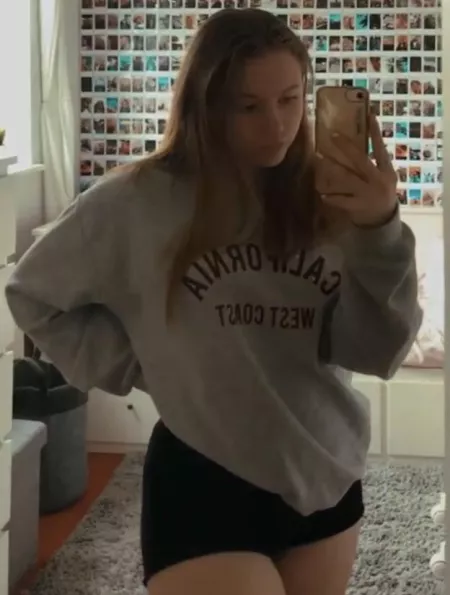Felt thicc, what would u do to me 😈 Felt thicc, what would u do to me 😈