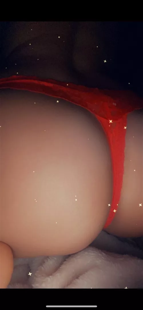 (F)emale bored as fuck