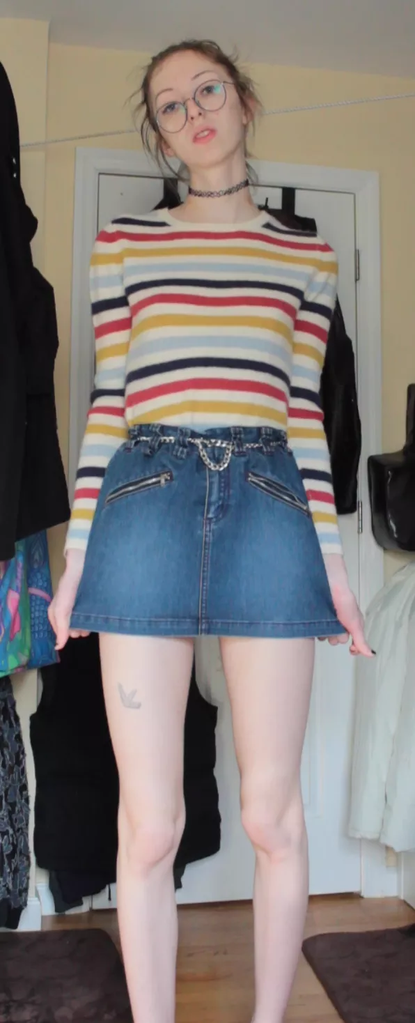 Femboy english teacher vibes