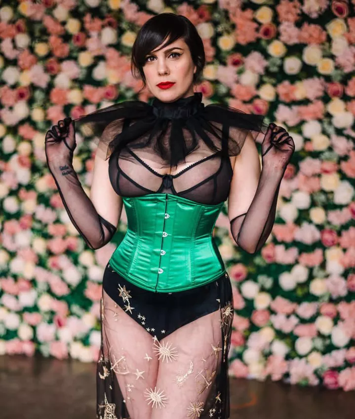 Few hours to go💘💘