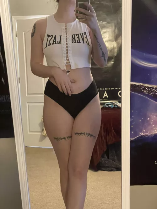 Fighting the urge to get another tattoo. I'm losing 🙃