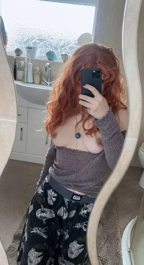 Fill me up and then watch Clone Wars with me? 🖤🌹 Fill me up and then watch Clone Wars with me? 🖤🌹