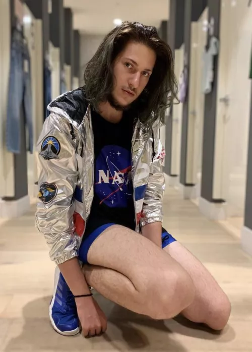 Finally decide to post here Finally decide to post here