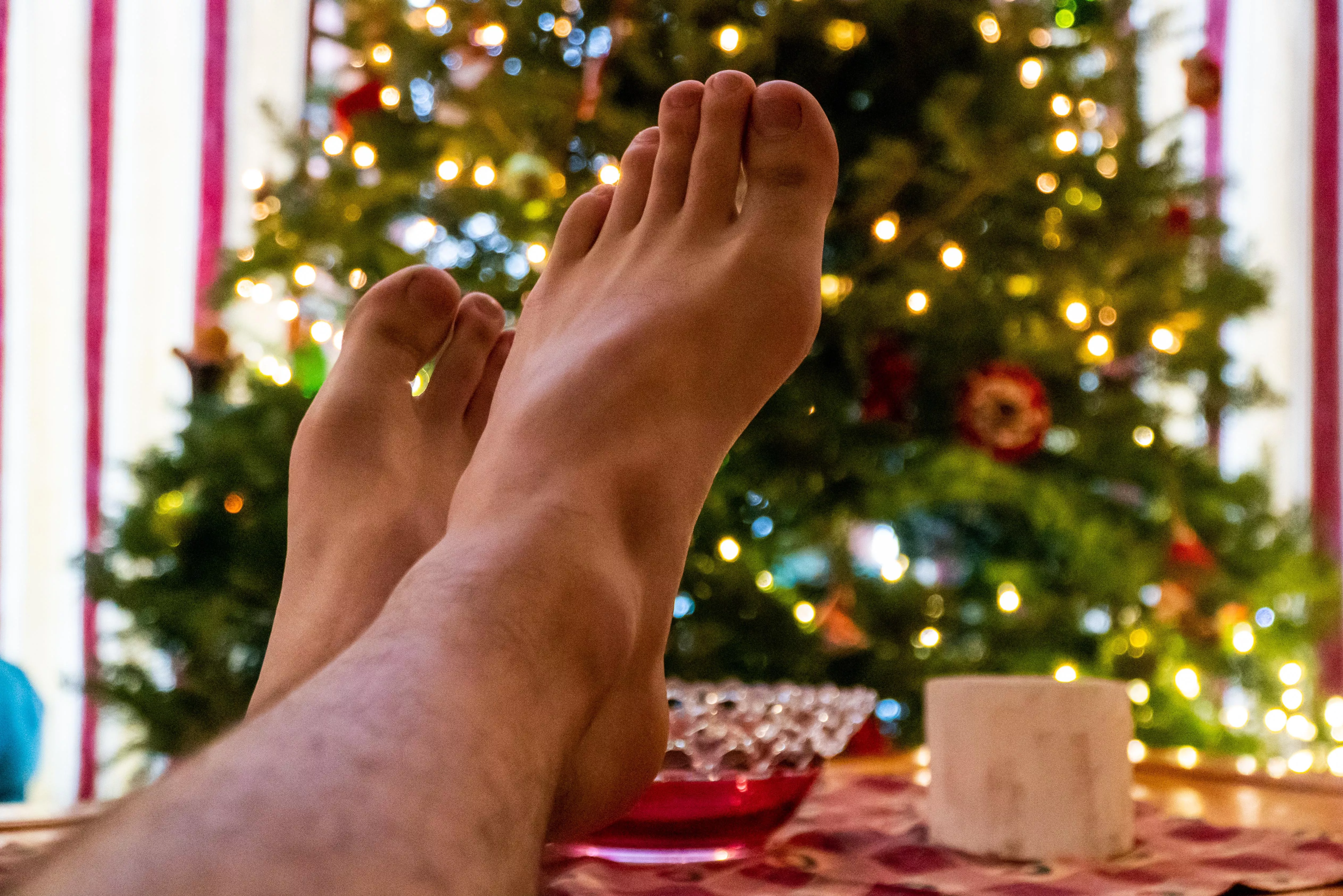 Finally got the Christmas tree up 🙈 Do you like it?