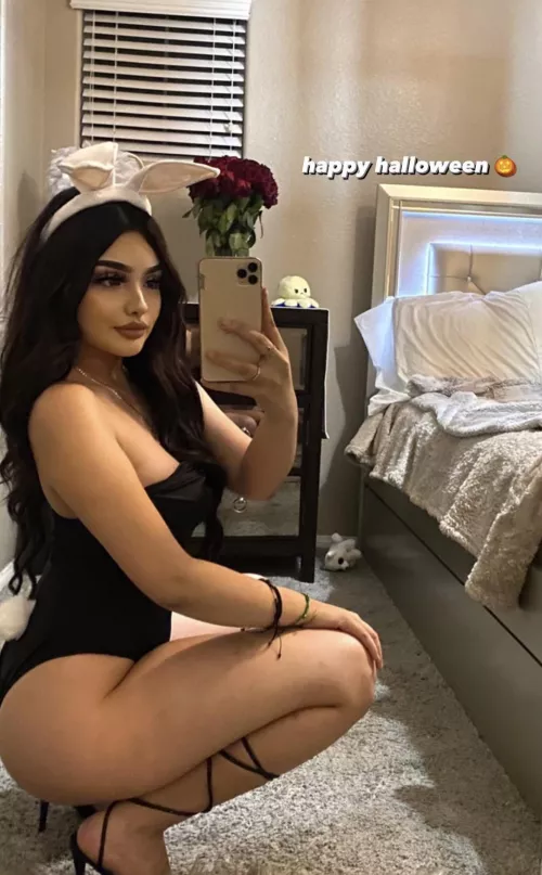Fine ass Mexican wishing us a happy Halloween ๐ฅต Fine ass Mexican wishing us a happy Halloween ๐ฅต