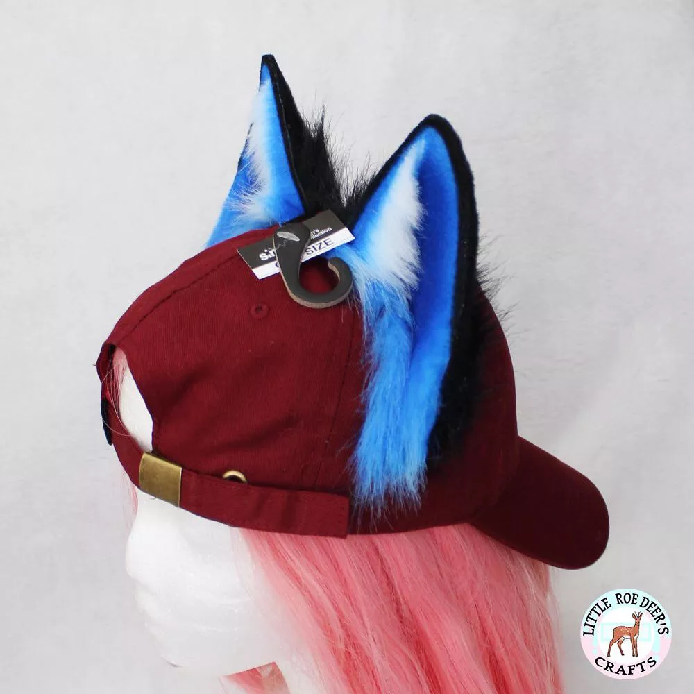 Finished custom cap with ears! I love these colors! ❤️ made by me