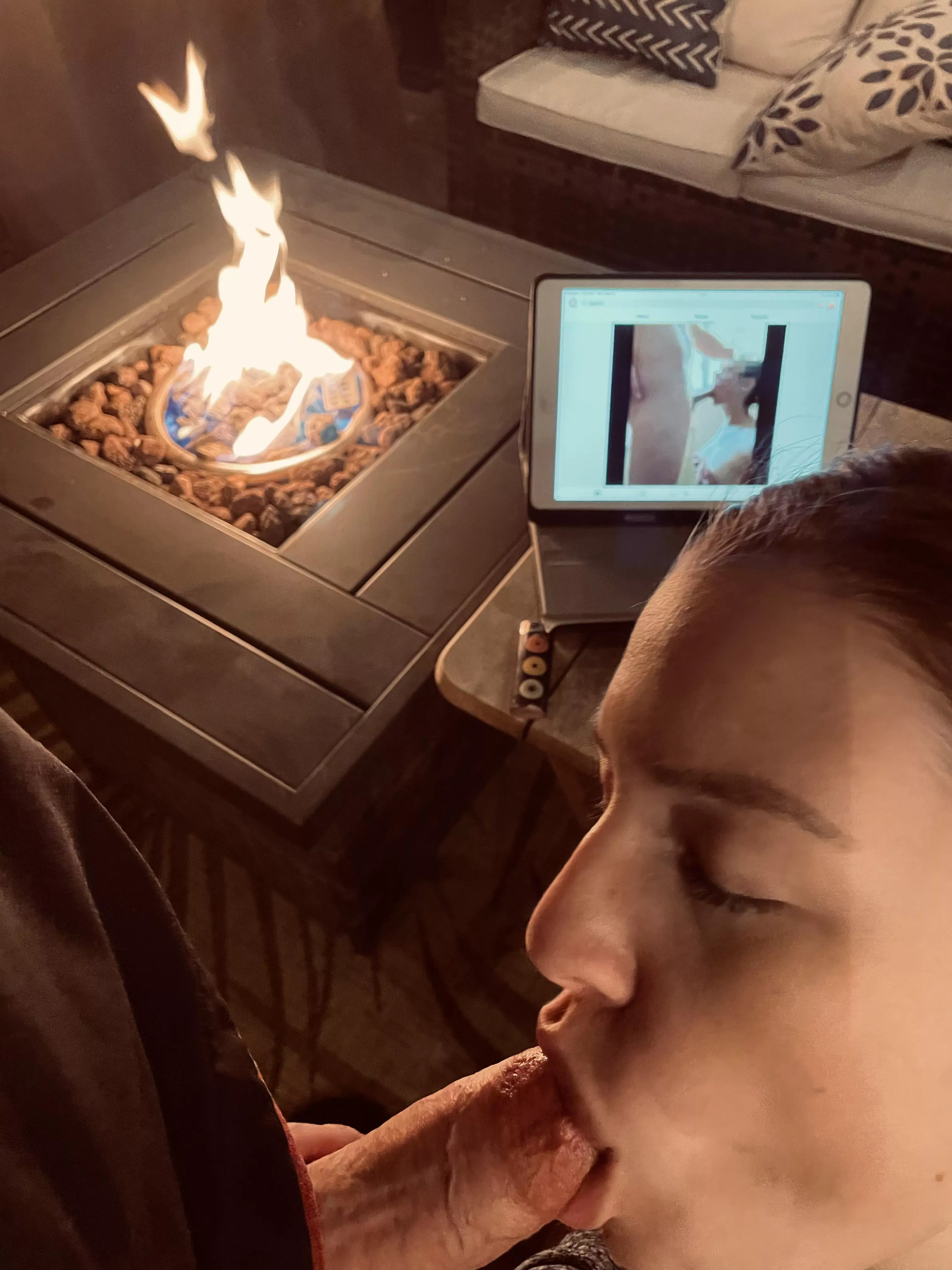Fireside Blowjob [M] [F]