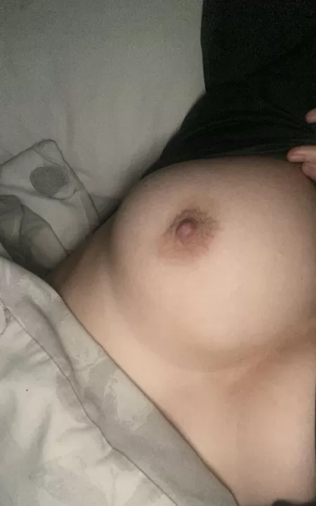First ever post (24F), should I show more? First ever post (24F), should I show more?