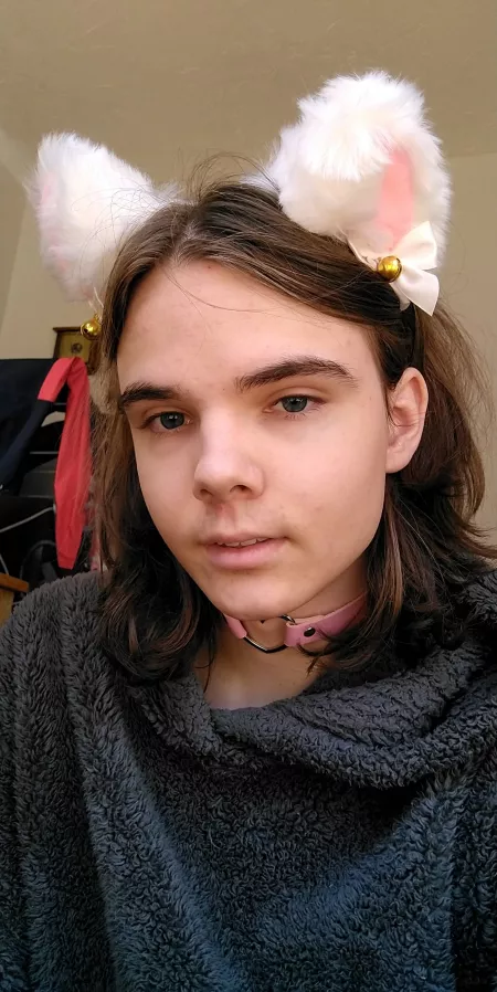First ever post, I'm super nervous so be nice please. This is just the start of my femboy awakening. First ever post, I'm super nervous so be nice please. This is just the start of my femboy awakening.