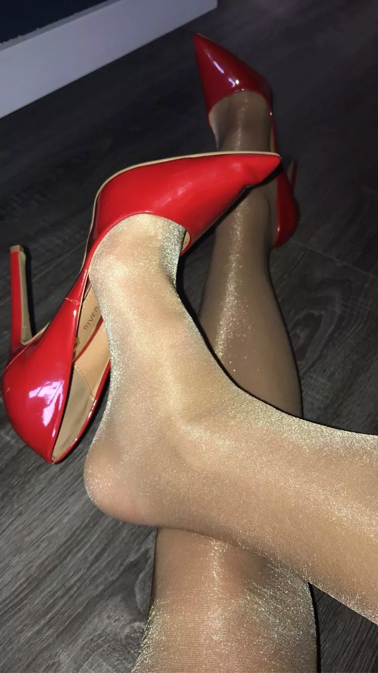 First post☺️ First post☺️