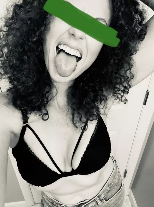 First post here! 36, mom of 4, but the thing isβ¦Iβve never been very βmildβπ€·π»ββοΈcan I please get just a little more wild?ππ