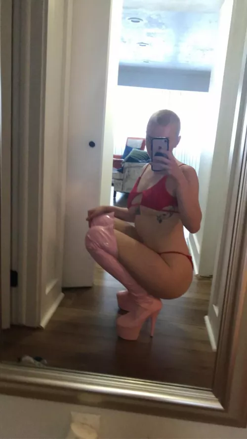 First post here, hope I fit in with all these sexy ladies ❤️ F 23 OC