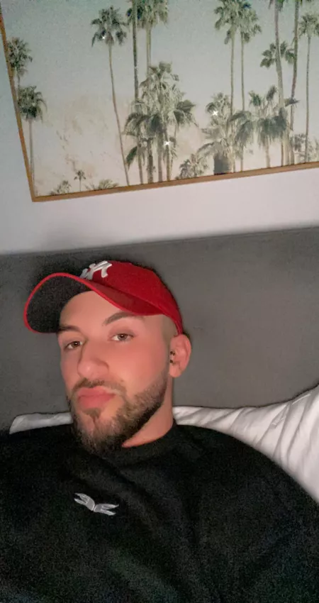 First post here … how are you guys? 😈 First post here … how are you guys? 😈