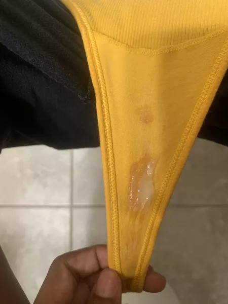 First post here, I hope you like my cum 🙈