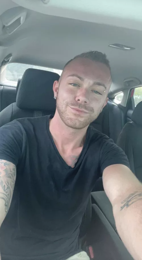 First post here, what’s up beautiful people? Hope everyone’s having a Good Friday