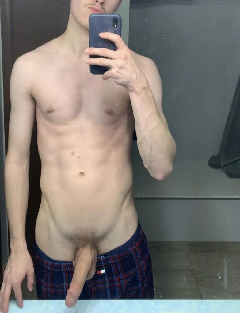 First post on Reddit π Sup bros First post on Reddit π Sup bros