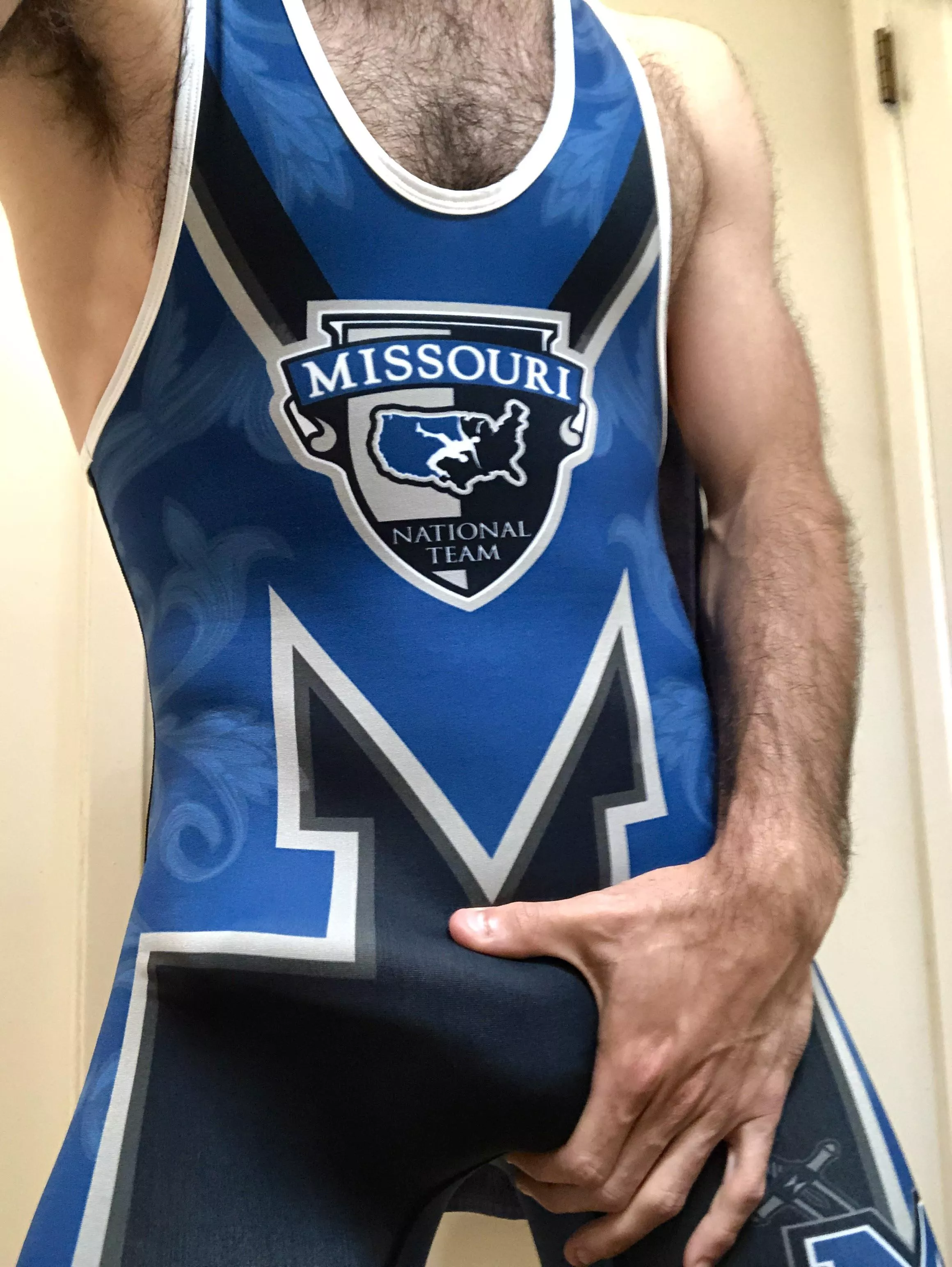 First singlet! First singlet!