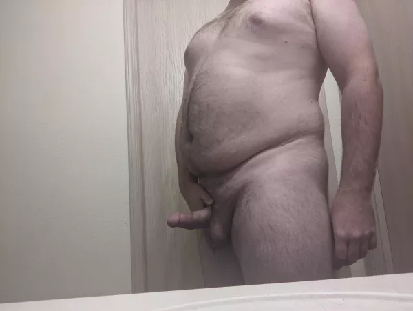 First time posting a nude here, hope you like it! First time posting a nude here, hope you like it!