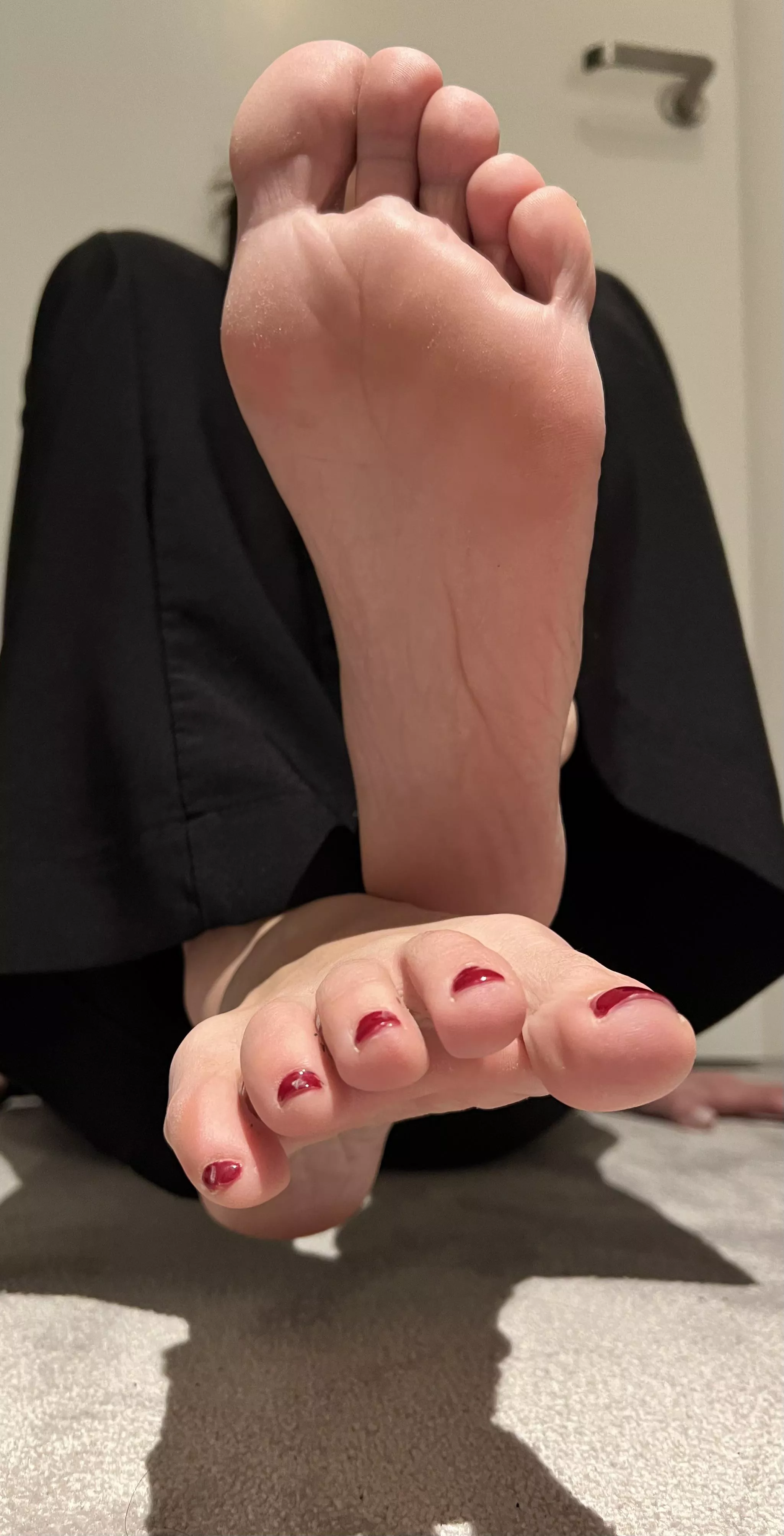 First time posting here - do my soles looks smooth?