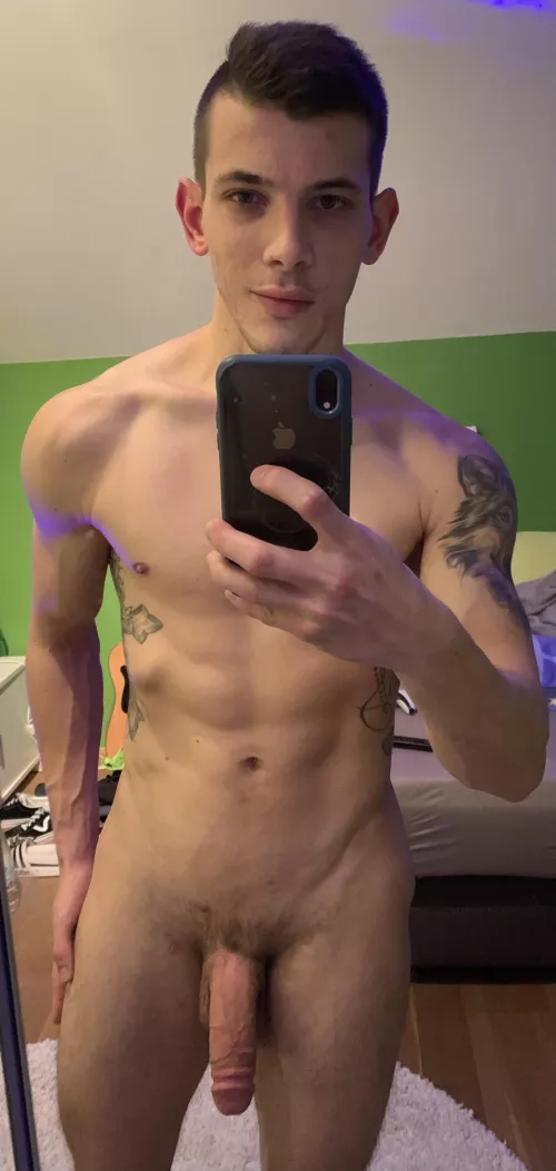 First time posting here. What yall think👀